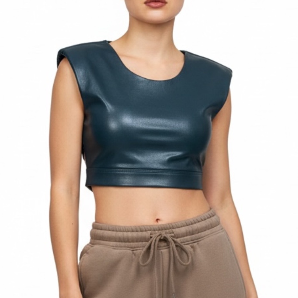 NEW ALO Cutout back Padded Crop Top Sports yoga top SIZE XS